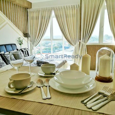 Residences At Daya By Sr Home Джохор Бахру Екстериор снимка
