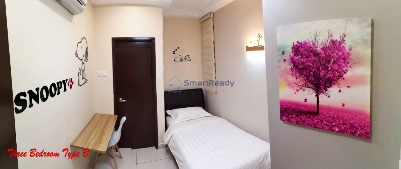 Residences At Daya By Sr Home Джохор Бахру Екстериор снимка