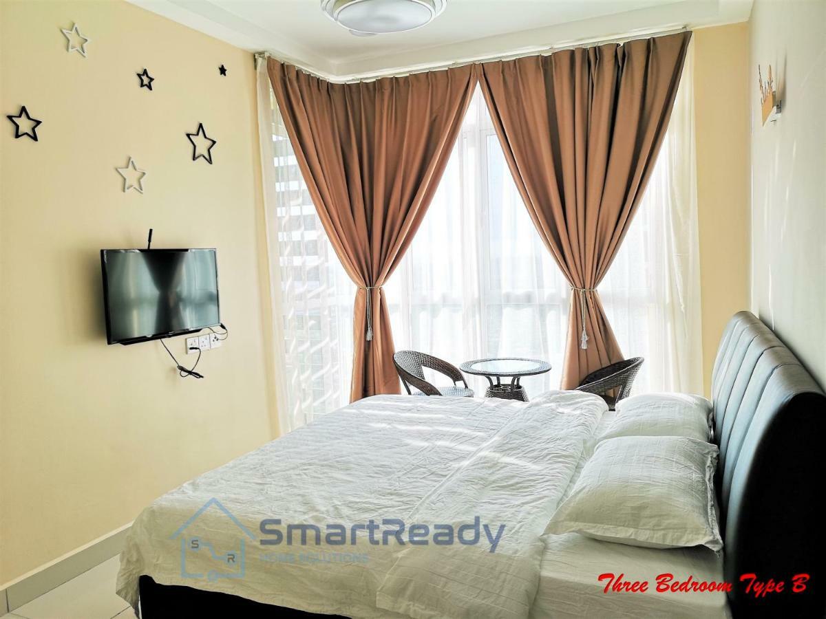 Residences At Daya By Sr Home Джохор Бахру Екстериор снимка