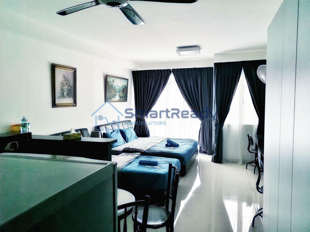 Residences At Daya By Sr Home Джохор Бахру Екстериор снимка