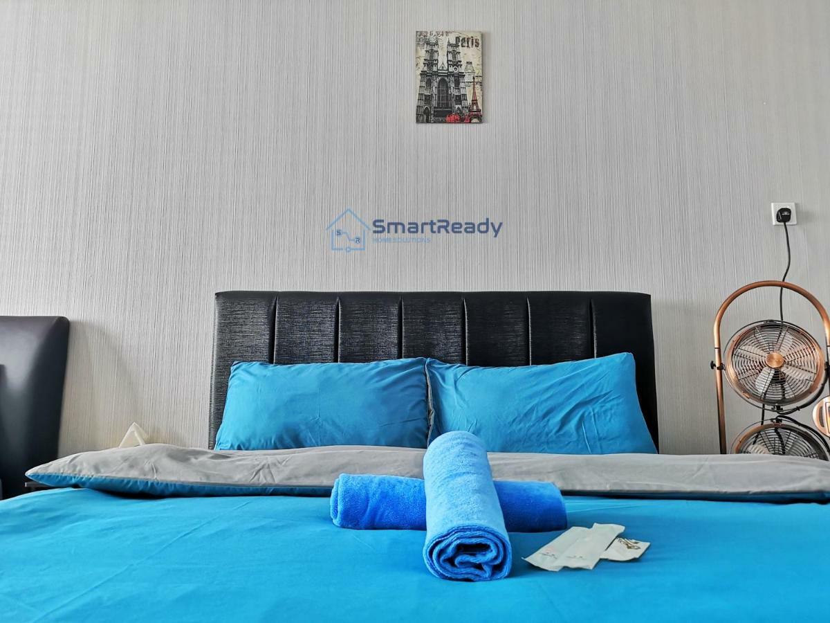 Residences At Daya By Sr Home Джохор Бахру Екстериор снимка