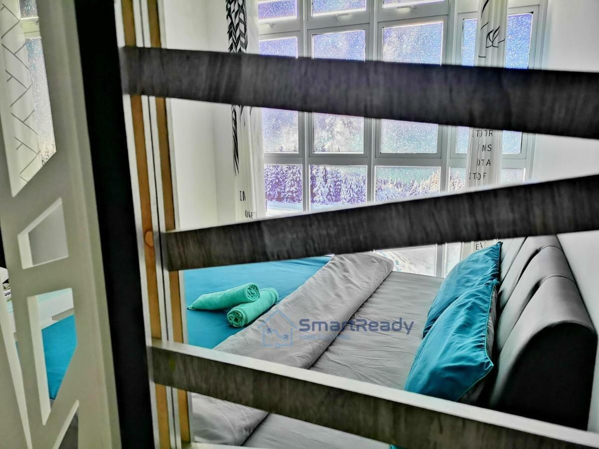 Residences At Daya By Sr Home Джохор Бахру Екстериор снимка