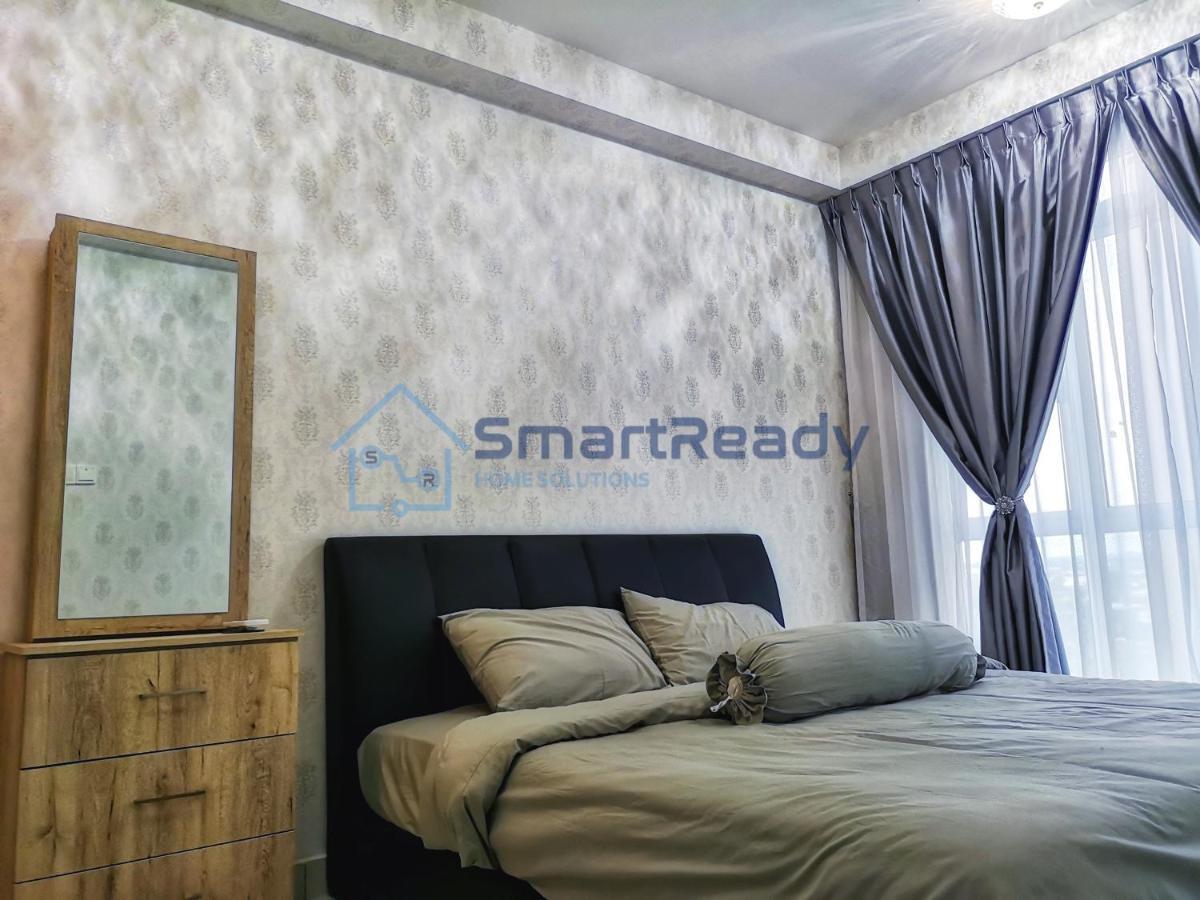 Residences At Daya By Sr Home Джохор Бахру Екстериор снимка